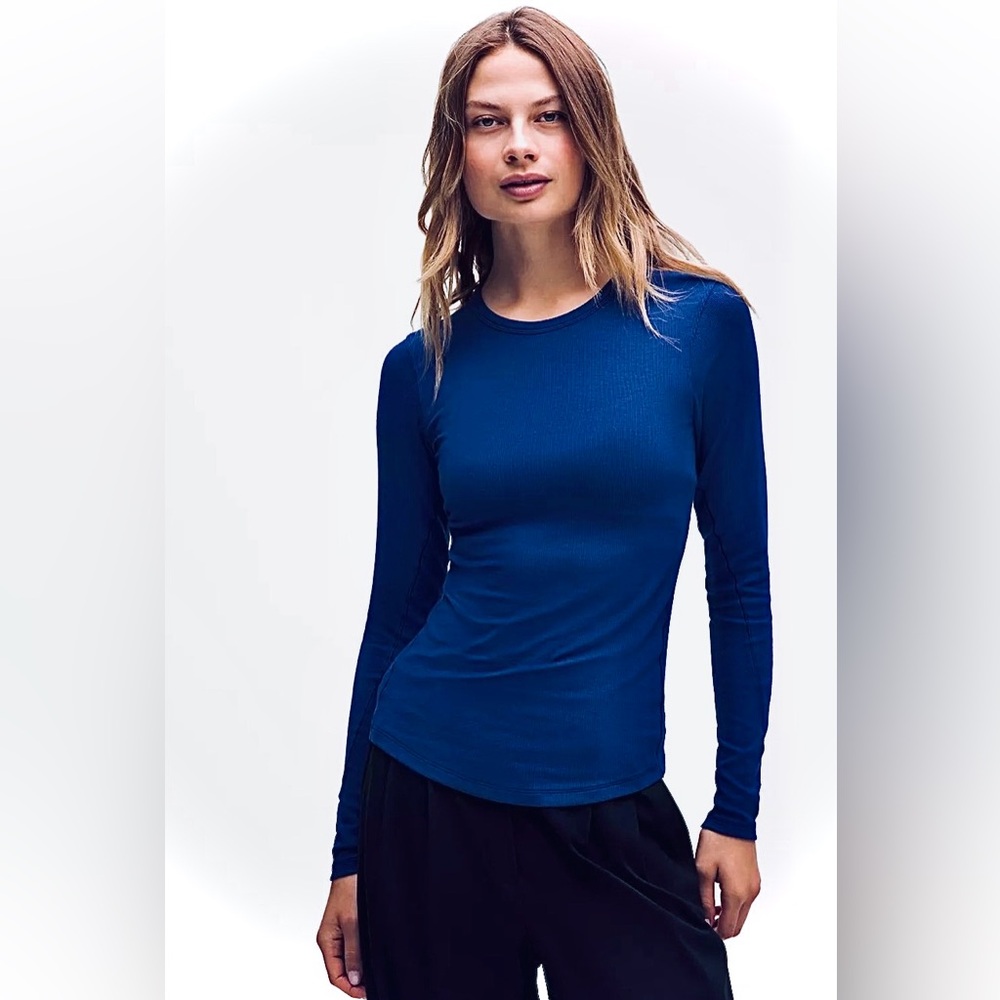 AERIE REAL SOFT Long Sleeve Crew Neck Top, Color: Navy, Size: Large, EUC